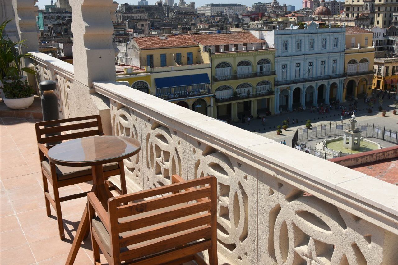 Palacio Cueto Hotel Havana Exterior photo